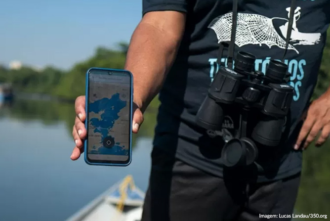 Pescadores cariocas criam aplicativo para denunciar crimes ambientais